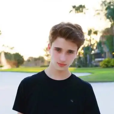 6686体育平台金牌作者玩性难改