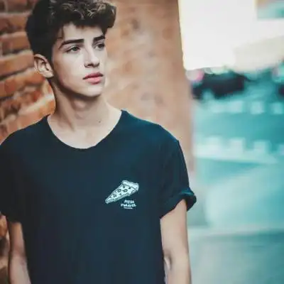 6686体育平台签约作者Lucy