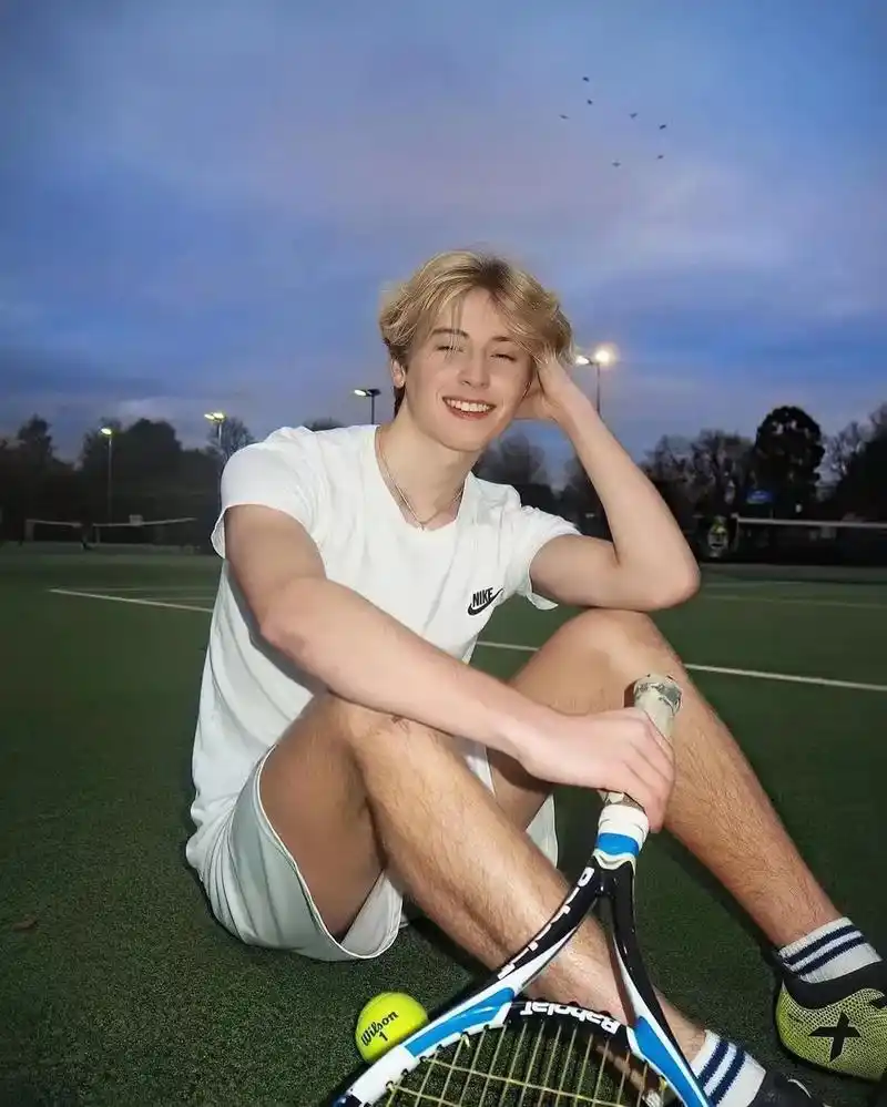 6686体育平台中级作者久伴余生