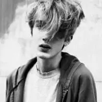 6686体育平台铁牌作者Alec