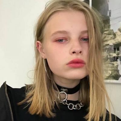 6686体育平台铁牌作者Wendy