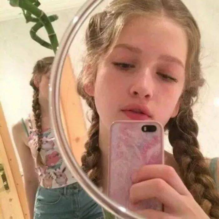 6686体育平台铁牌作者纤尘