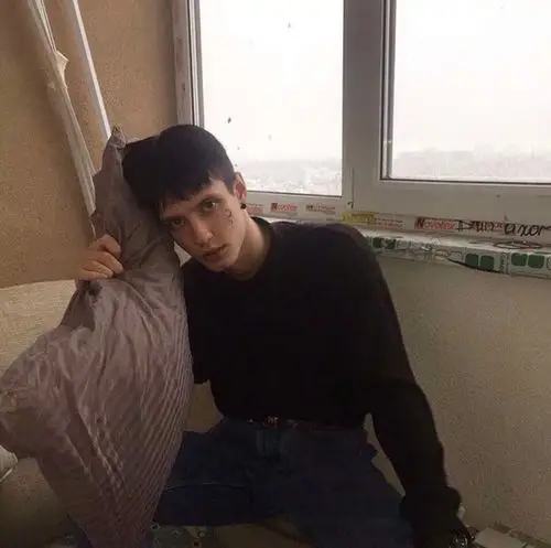 6686体育平台合作伙伴繁花散尽