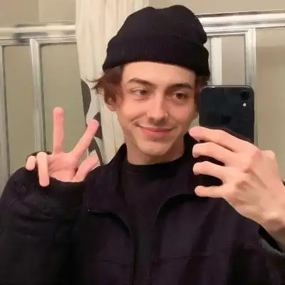 6686体育平台初级作者Gale