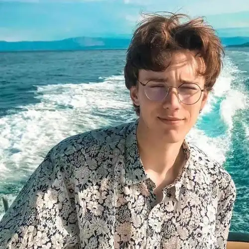 6686体育平台中级作者Bridget